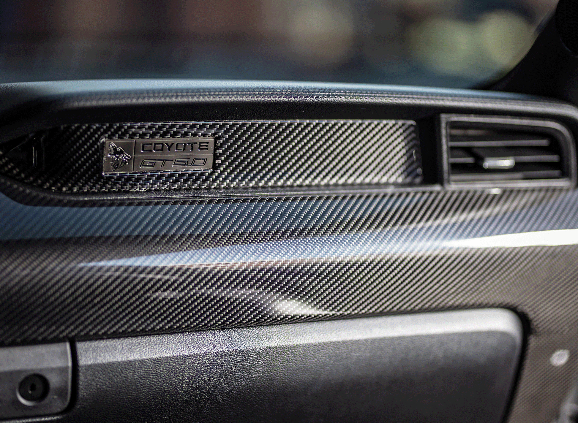 Icyyy Performance 2015-2023 Mustang Hard Carbon Fiber 4 Pc Dash Cover - Performance Pack passenger side